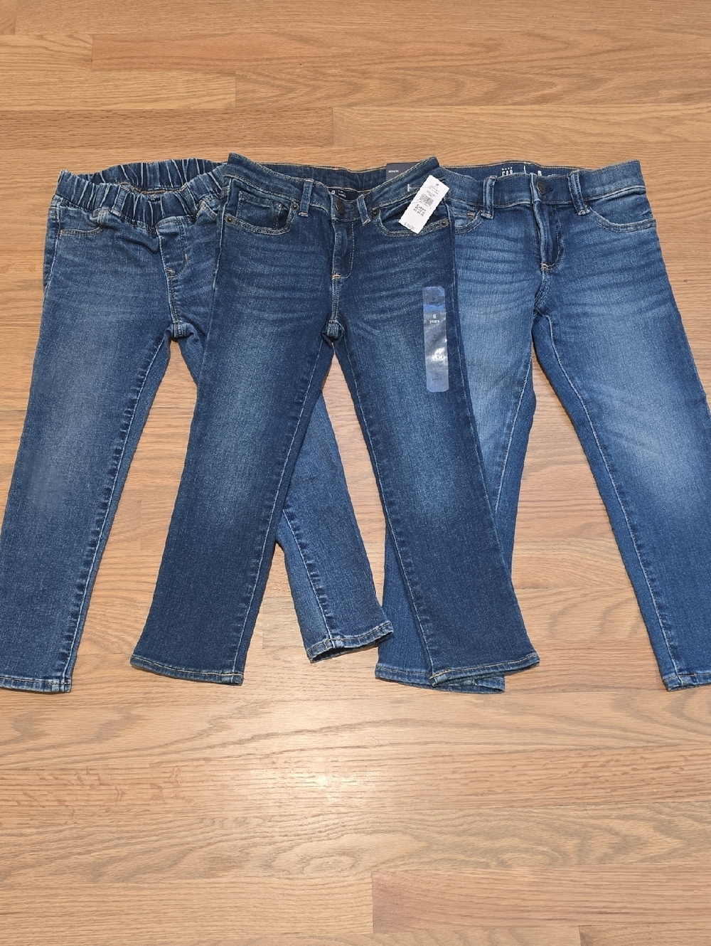 GAP NWT/NWOT Skinny/Slim/Jegging 3 Jeans Bundle Girls Sz 5